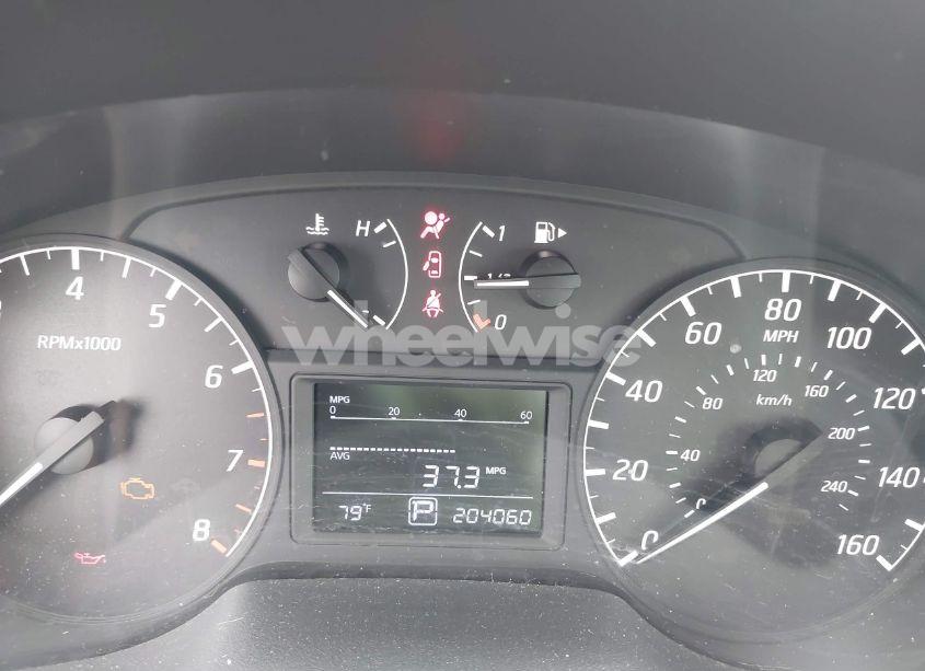 Photo 7 of 2015 Nissan Sentra S (VIN 3N1AB7AP8FY346527)