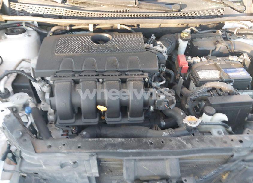 Photo 10 of 2015 Nissan Sentra S (VIN 3N1AB7AP8FY374909)