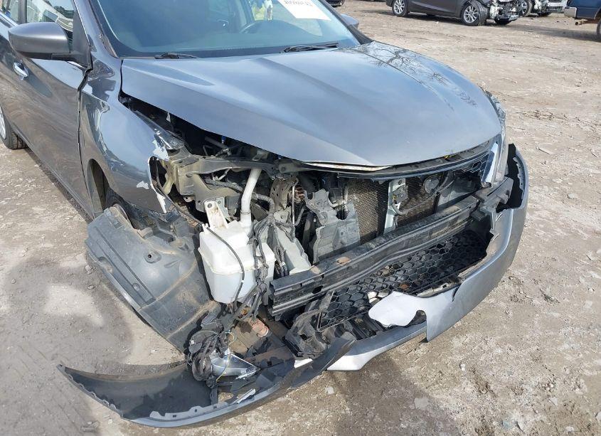 Photo 6 of 2016 Nissan Sentra SV (VIN 3N1AB7AP8GL659494)