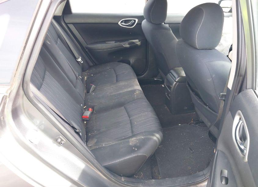 Photo 8 of 2016 Nissan Sentra SV (VIN 3N1AB7AP8GL659494)