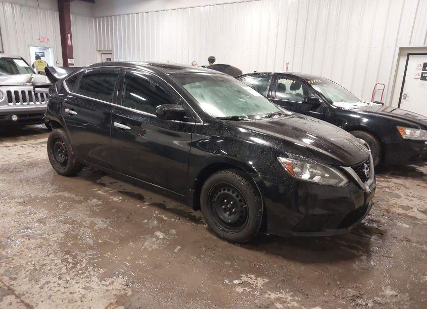 2016 Nissan Sentra SV (VIN 3N1AB7AP8GL661391) main photo