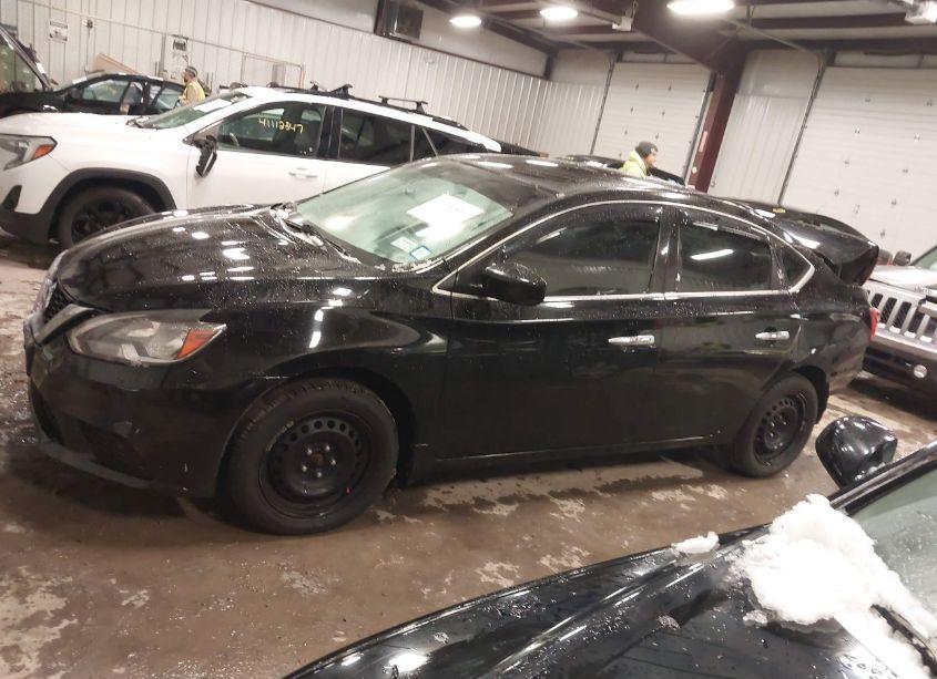 Photo 14 of 2016 Nissan Sentra SV (VIN 3N1AB7AP8GL661391)