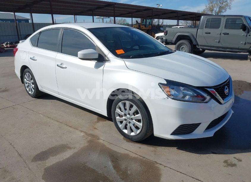 2016 Nissan Sentra SV (VIN 3N1AB7AP8GL671581) main photo