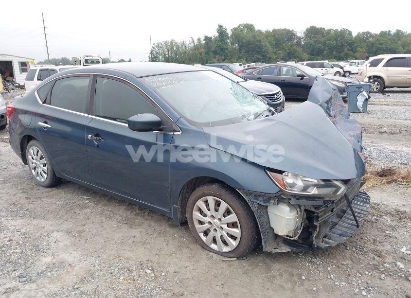 2016 Nissan Sentra SV (VIN 3N1AB7AP8GL672410) main photo