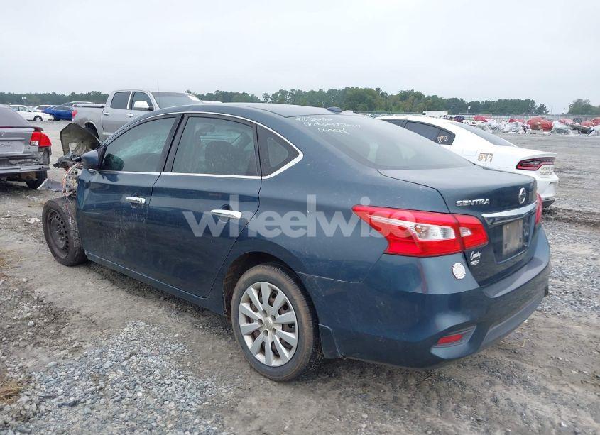 Photo 3 of 2016 Nissan Sentra SV (VIN 3N1AB7AP8GL672410)