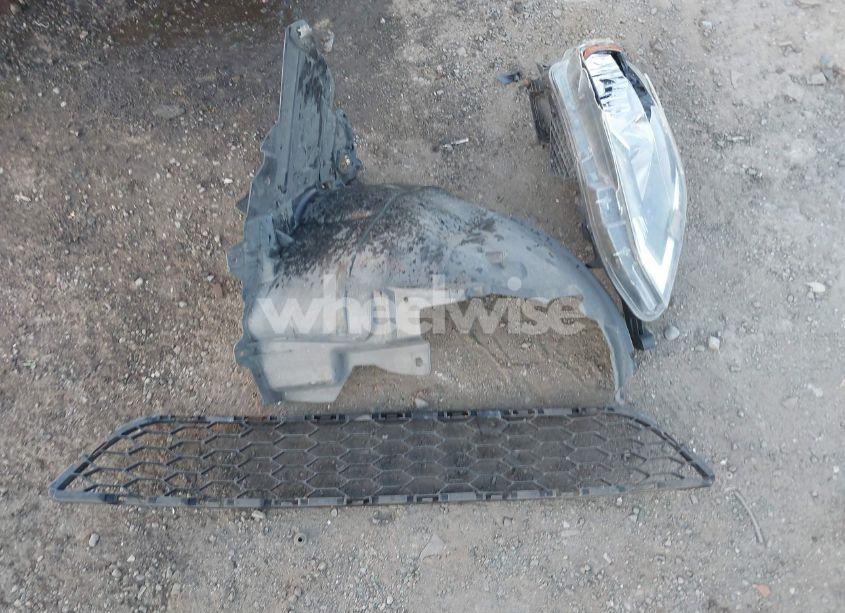 Photo 12 of 2016 Nissan Sentra S (VIN 3N1AB7AP8GY227667)