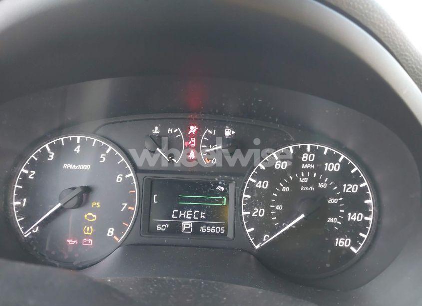 Photo 7 of 2016 Nissan Sentra S (VIN 3N1AB7AP8GY227667)