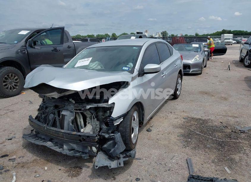 Photo 2 of 2016 Nissan Sentra FE+ S/S/SL/SR/SV (VIN 3N1AB7AP8GY235283)