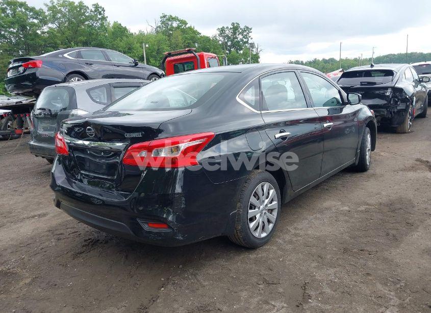 Photo 4 of 2016 Nissan Sentra S (VIN 3N1AB7AP8GY237681)