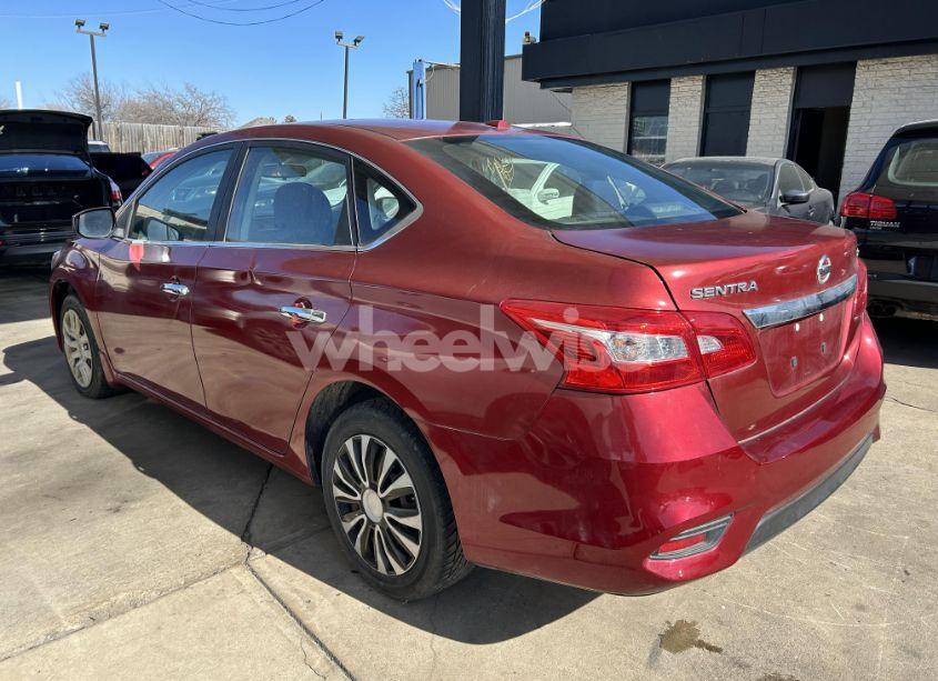 Photo 3 of 2016 Nissan Sentra SV (VIN 3N1AB7AP8GY239625)