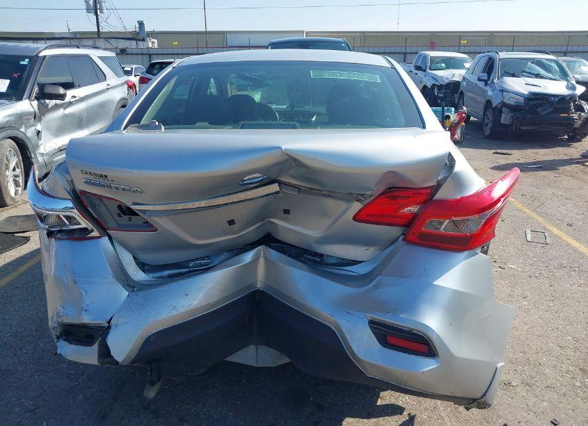 Photo 16 of 2016 Nissan Sentra S (VIN 3N1AB7AP8GY243061)