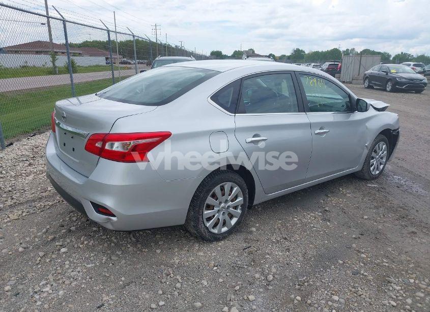 Photo 4 of 2016 Nissan Sentra FE+ S/S/SL/SR/SV (VIN 3N1AB7AP8GY249619)