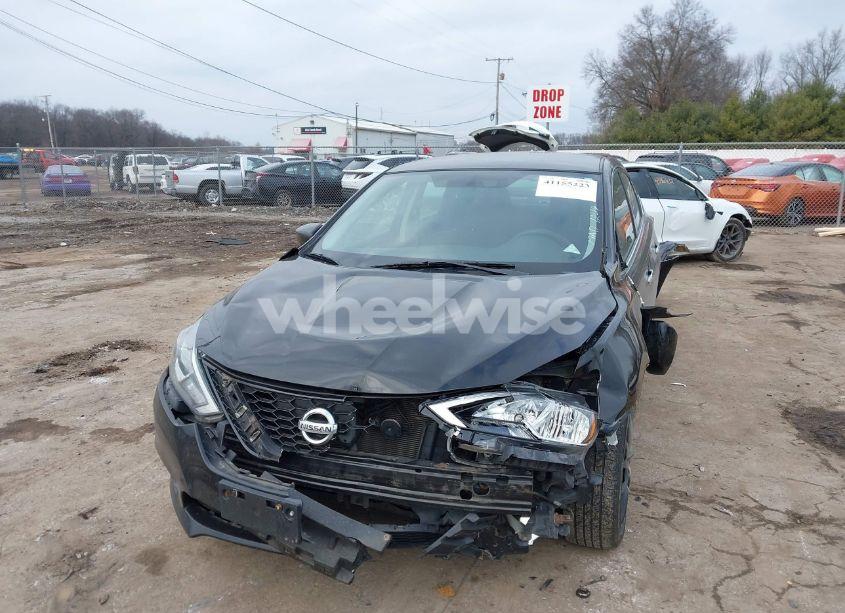 Photo 2 of 2016 Nissan Sentra S (VIN 3N1AB7AP8GY258675)