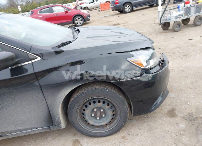 Photo 6 of 2016 Nissan Sentra S (VIN 3N1AB7AP8GY258675)