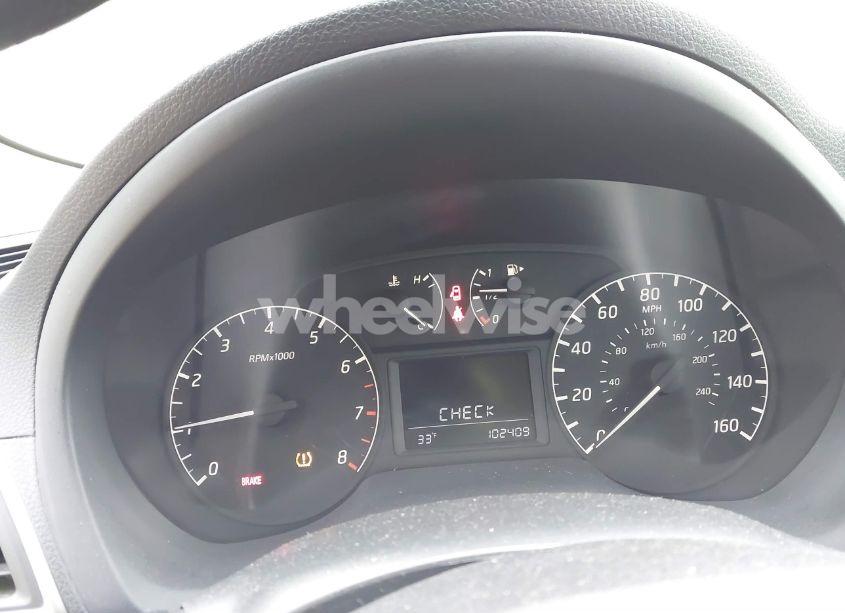 Photo 7 of 2016 Nissan Sentra S (VIN 3N1AB7AP8GY258675)