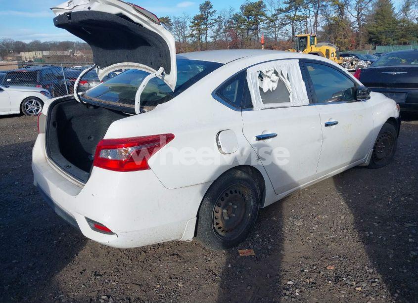 Photo 4 of 2016 Nissan Sentra S (VIN 3N1AB7AP8GY261608)