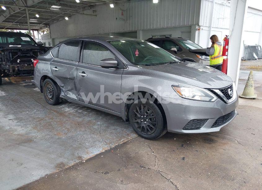 2016 Nissan Sentra S (VIN 3N1AB7AP8GY287187) main photo