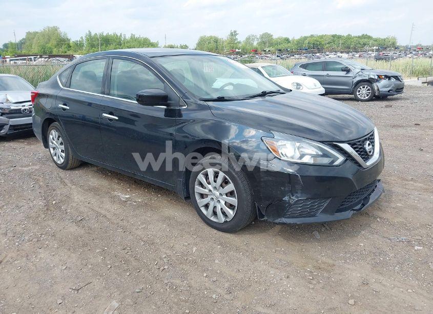 2016 Nissan Sentra S (VIN 3N1AB7AP8GY288985) main photo