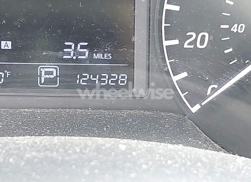 Photo 12 of 2016 Nissan Sentra S (VIN 3N1AB7AP8GY288985)