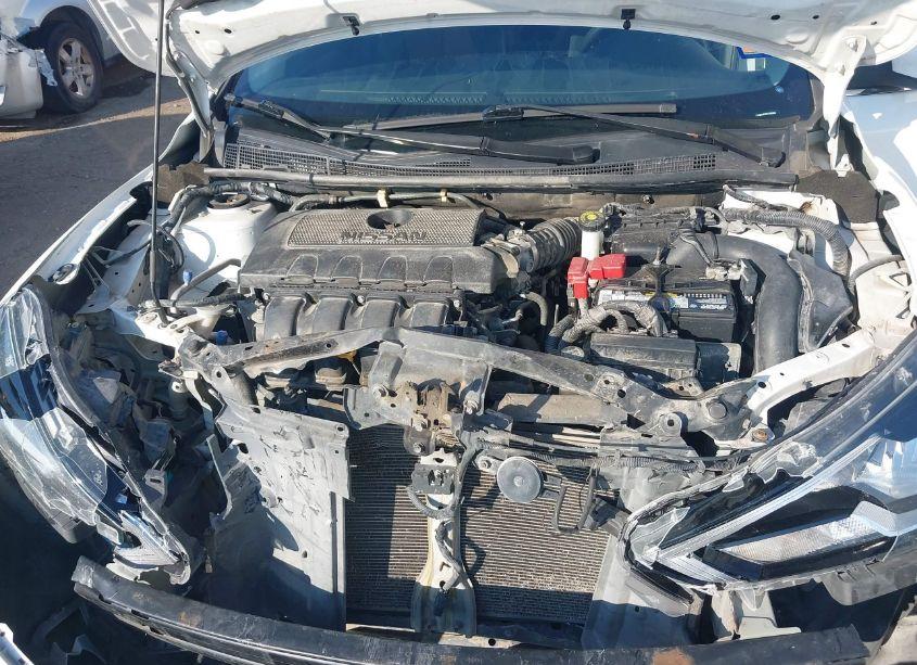 Photo 10 of 2016 Nissan Sentra S (VIN 3N1AB7AP8GY296908)