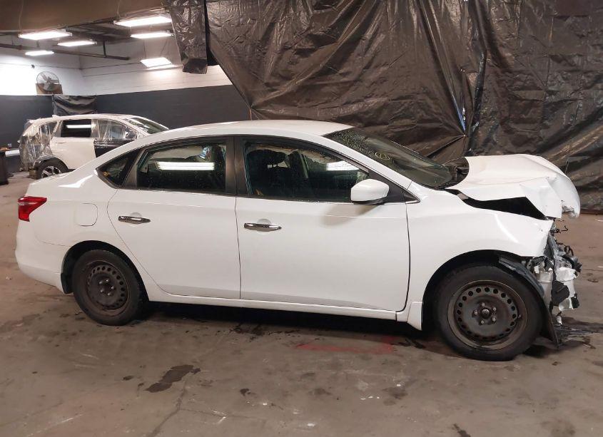 Photo 14 of 2016 Nissan Sentra S (VIN 3N1AB7AP8GY297573)