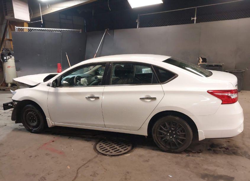 Photo 15 of 2016 Nissan Sentra S (VIN 3N1AB7AP8GY297573)