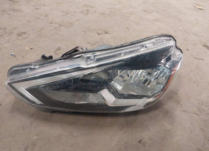 Photo 18 of 2016 Nissan Sentra S (VIN 3N1AB7AP8GY297573)