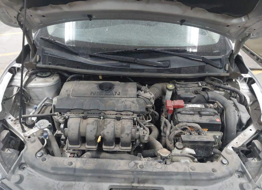 Photo 10 of 2016 Nissan Sentra S (VIN 3N1AB7AP8GY313125)