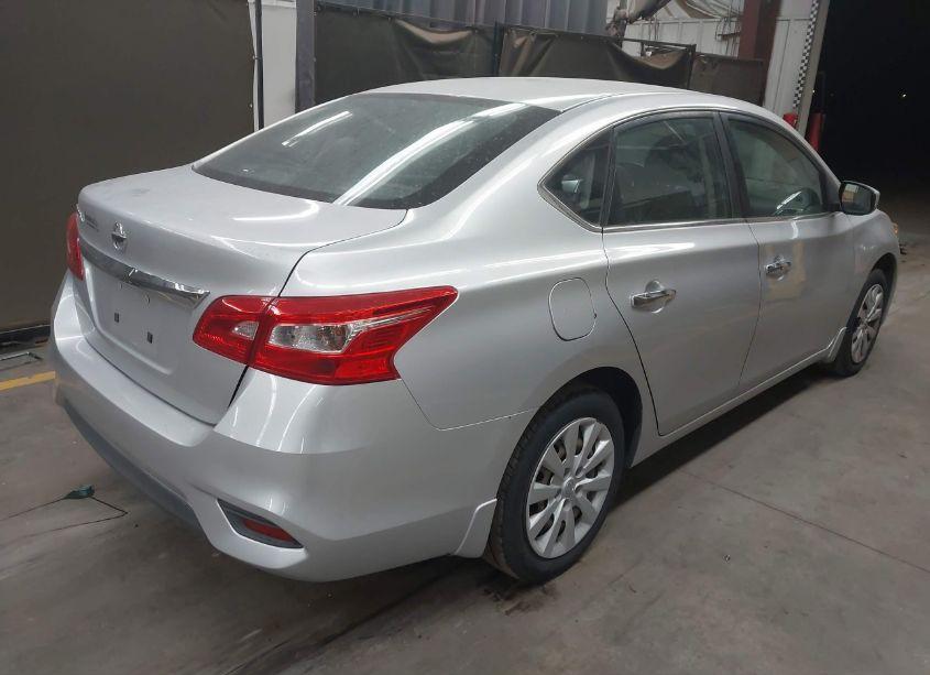 Photo 4 of 2016 Nissan Sentra S (VIN 3N1AB7AP8GY313125)