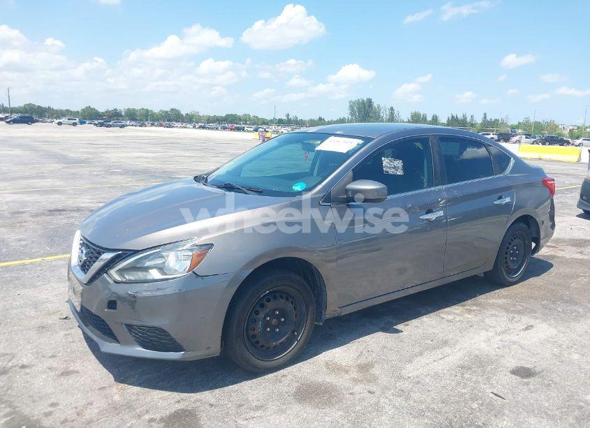 Photo 2 of 2016 Nissan Sentra S (VIN 3N1AB7AP8GY320043)