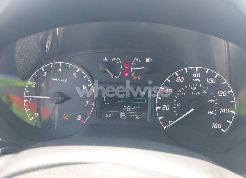 Photo 7 of 2016 Nissan Sentra S (VIN 3N1AB7AP8GY320043)