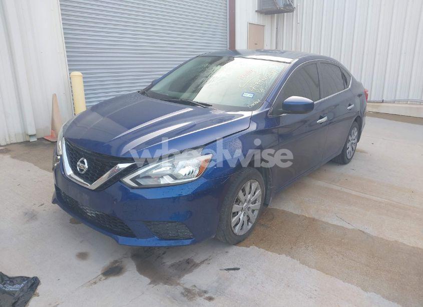 Photo 2 of 2016 Nissan Sentra SV (VIN 3N1AB7AP8GY327140)