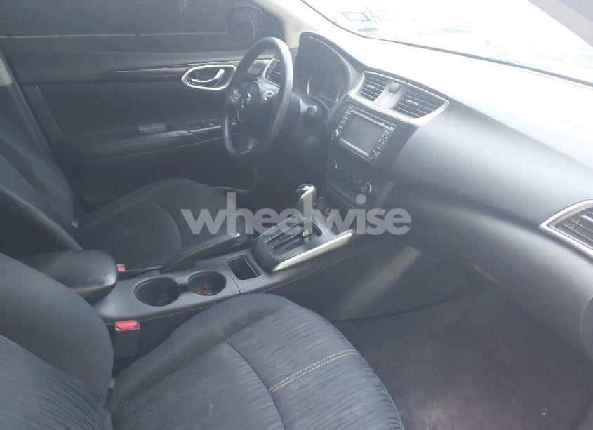 Photo 5 of 2016 Nissan Sentra SV (VIN 3N1AB7AP8GY327140)