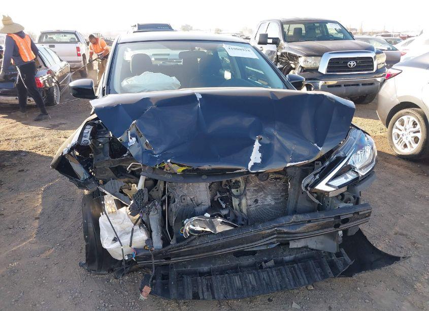 Photo 6 of 2017 Nissan Sentra SV (VIN 3N1AB7AP8HL641398)