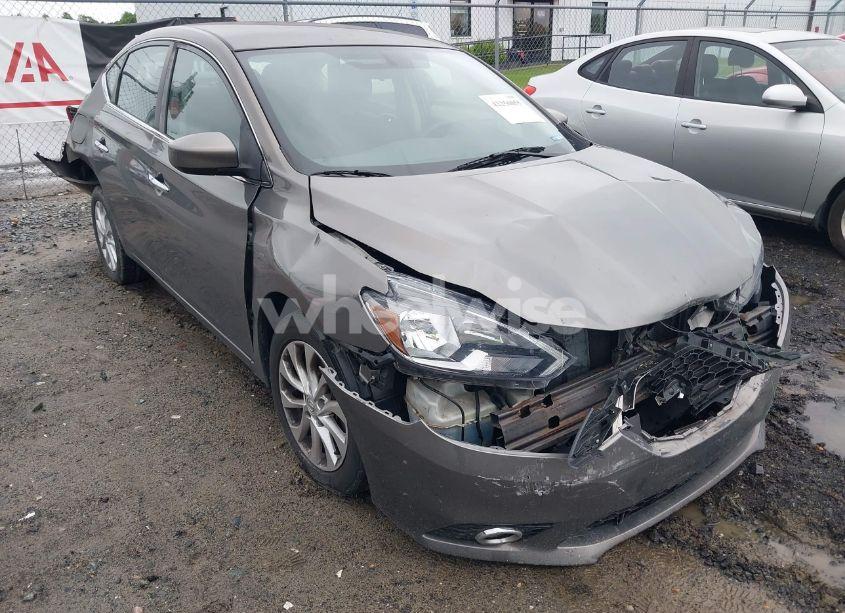 2017 Nissan Sentra SV (VIN 3N1AB7AP8HL646407) main photo