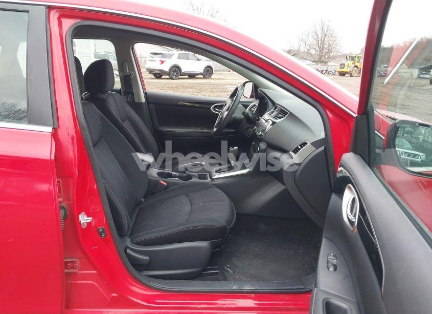 Photo 5 of 2017 Nissan Sentra SV (VIN 3N1AB7AP8HL655673)