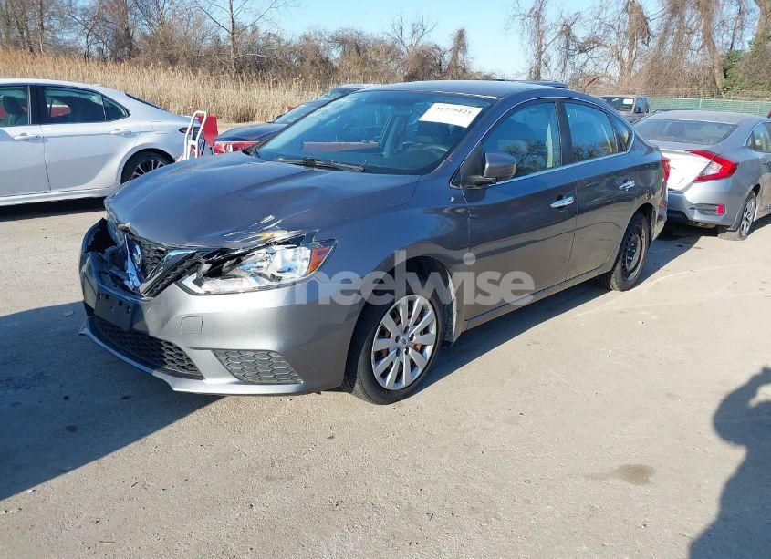 Photo 2 of 2017 Nissan Sentra SV (VIN 3N1AB7AP8HL661134)