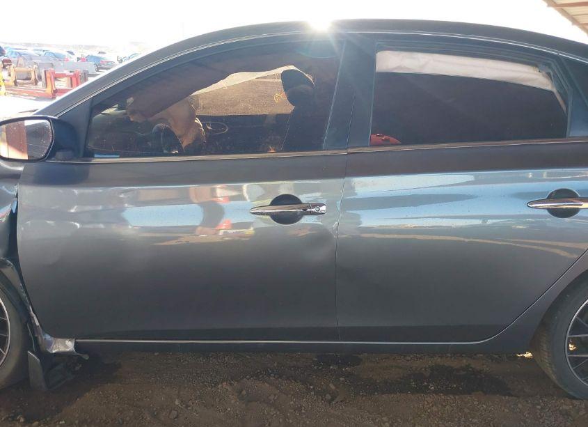 Photo 14 of 2017 Nissan Sentra SV (VIN 3N1AB7AP8HL715404)