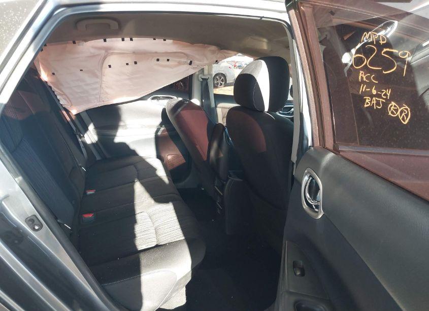 Photo 8 of 2017 Nissan Sentra SV (VIN 3N1AB7AP8HL715404)