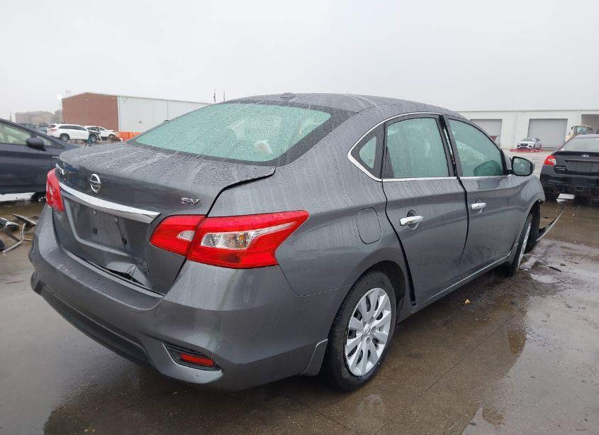 Photo 4 of 2017 Nissan Sentra SV (VIN 3N1AB7AP8HL715757)