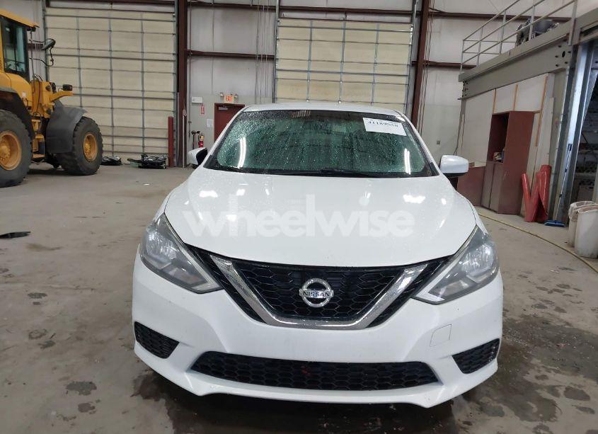 Photo 12 of 2017 Nissan Sentra SV (VIN 3N1AB7AP8HL717332)