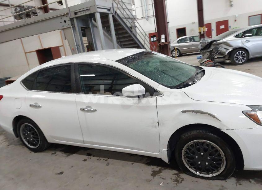 Photo 13 of 2017 Nissan Sentra SV (VIN 3N1AB7AP8HL717332)