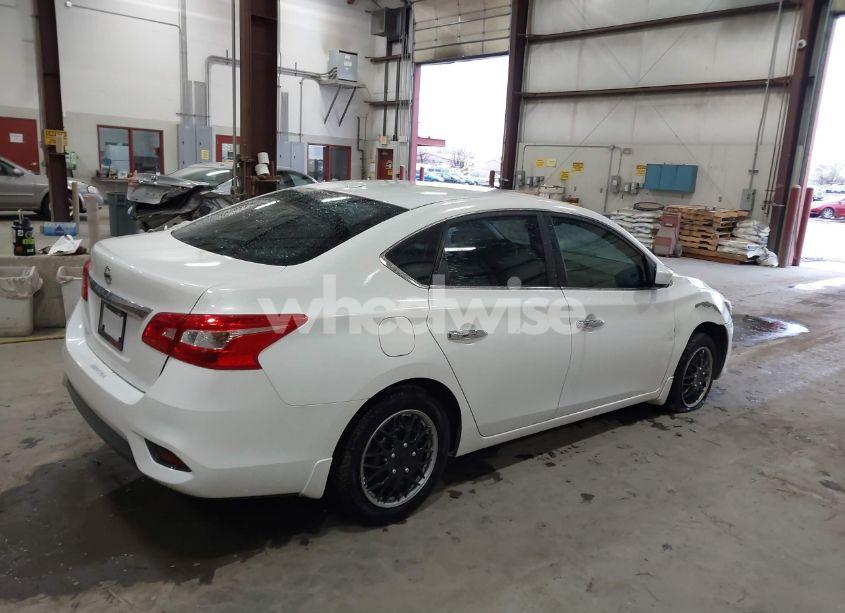 Photo 4 of 2017 Nissan Sentra SV (VIN 3N1AB7AP8HL717332)