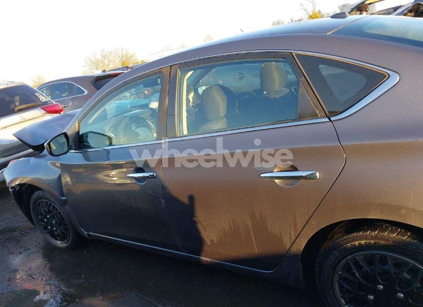 Photo 14 of 2017 Nissan Sentra SV (VIN 3N1AB7AP8HL721011)