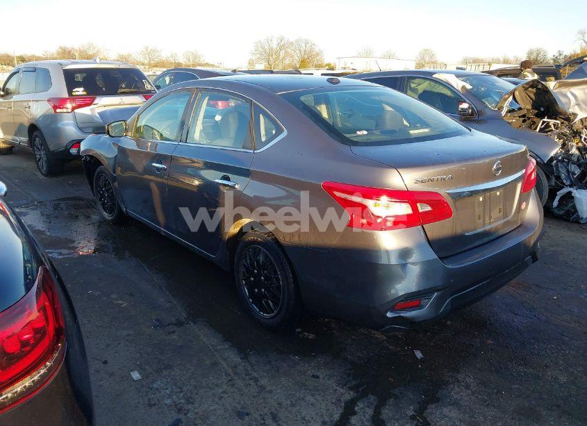 Photo 3 of 2017 Nissan Sentra SV (VIN 3N1AB7AP8HL721011)