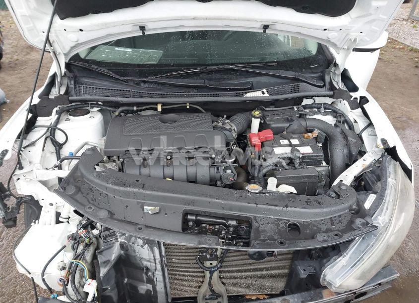 Photo 10 of 2017 Nissan Sentra S (VIN 3N1AB7AP8HY205766)