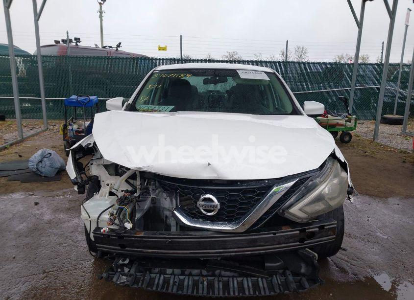 Photo 12 of 2017 Nissan Sentra S (VIN 3N1AB7AP8HY205766)