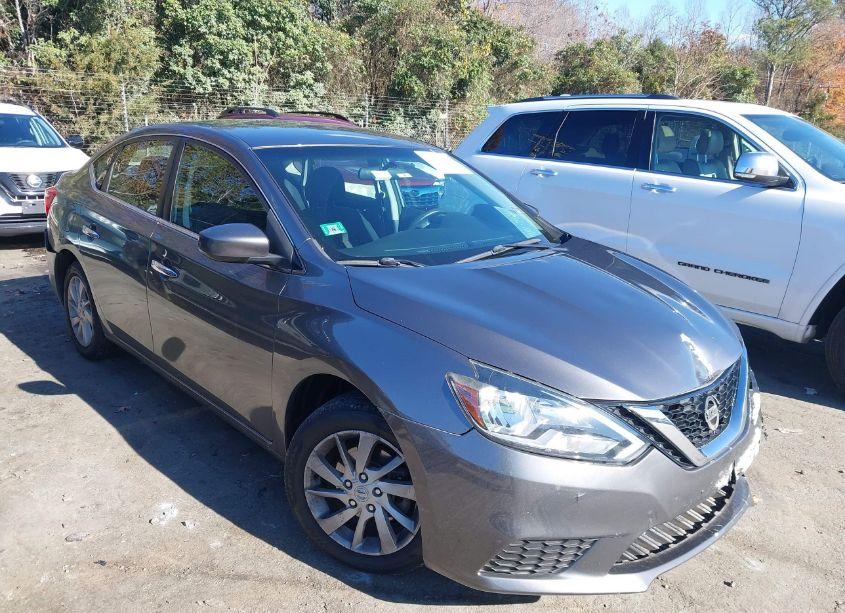 2017 Nissan Sentra S/SL/SR/SV (VIN 3N1AB7AP8HY209400) main photo