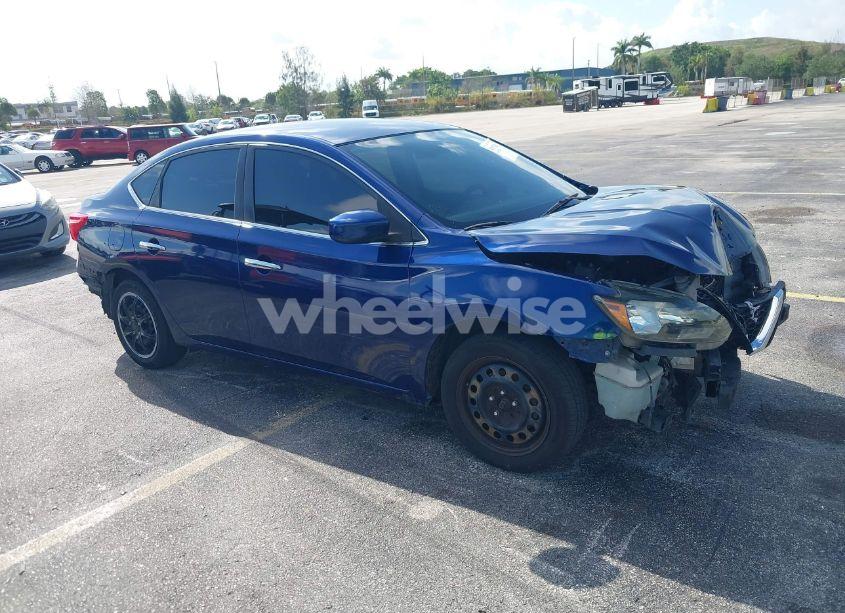 2017 Nissan Sentra S (VIN 3N1AB7AP8HY218324) main photo