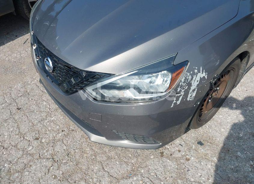 Photo 6 of 2017 Nissan Sentra SV (VIN 3N1AB7AP8HY222227)